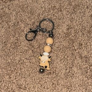 Highland Cow Keychain - Tan and White